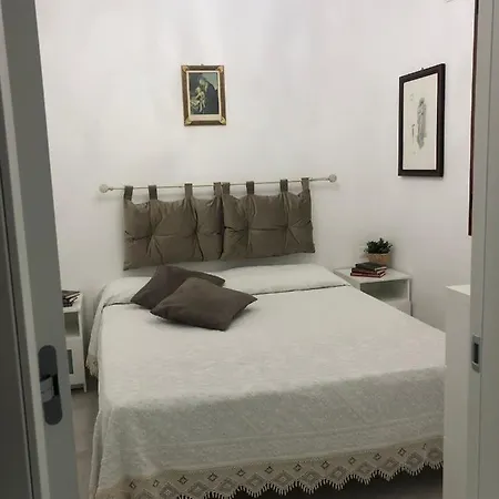 Brezza Di Levante Apartment *