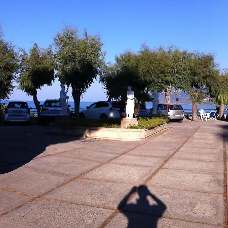 Brezza Di Levante Apartment Cefalu