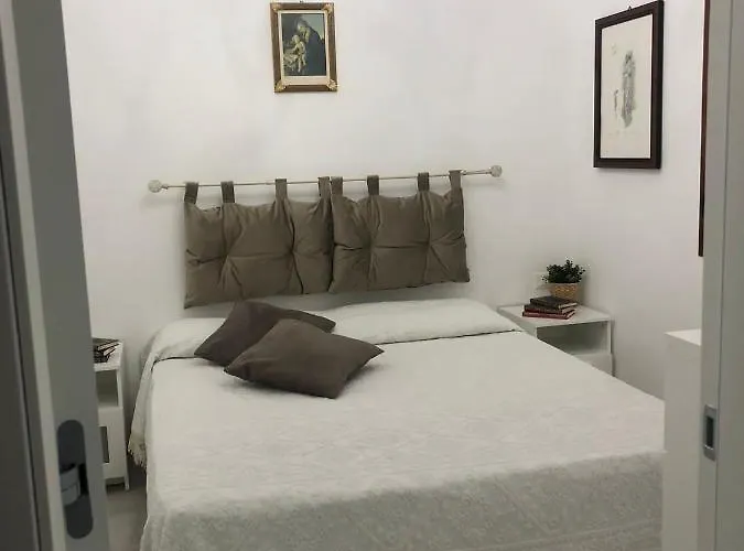 Brezza Di Levante 公寓 *