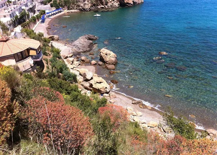 Brezza Di Levante 公寓 切法卢